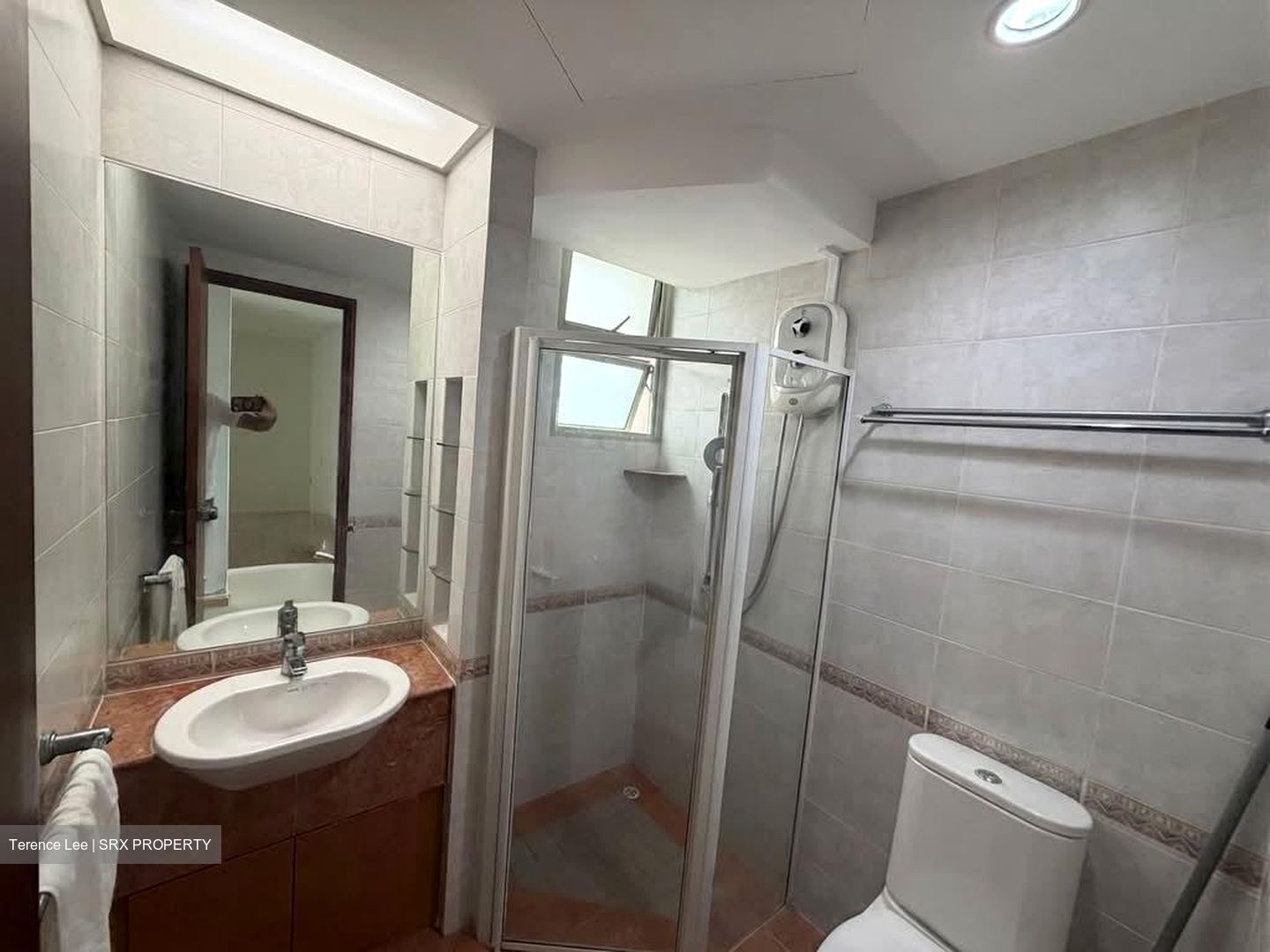The Clearwater (D16), Condominium #559110811